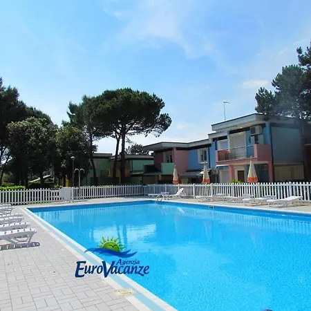 Villaggio Sirenuse * بيبيوني