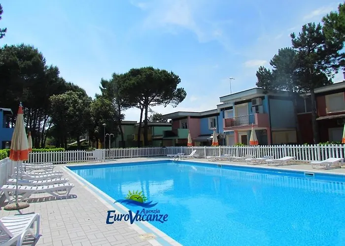 Villaggio Sirenuse * بيبيوني